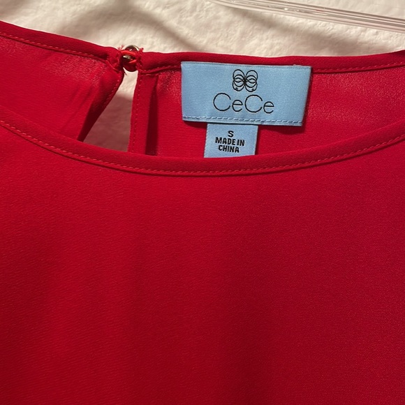 NWOT Red CeCe Top! - Picture 3 of 8